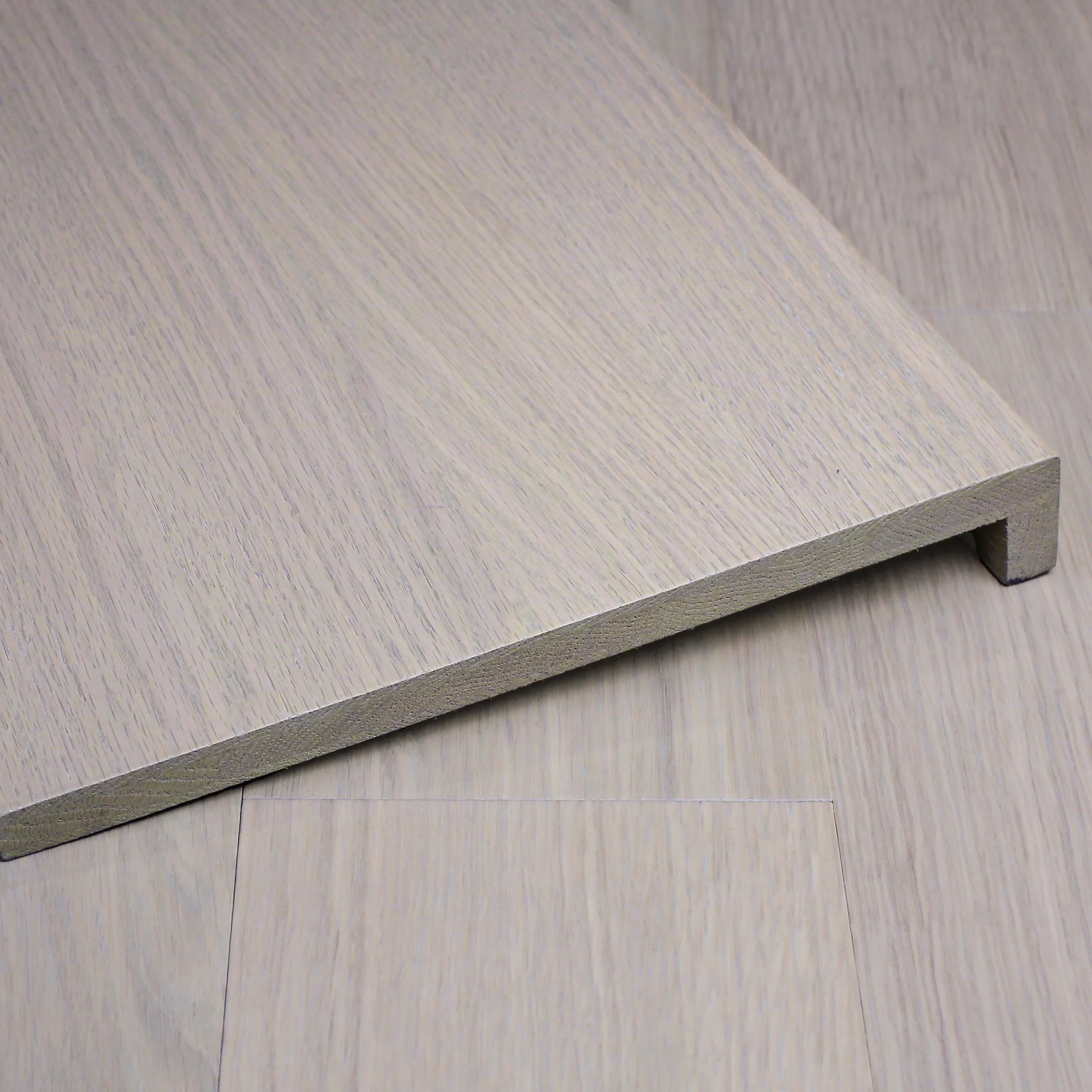 Silvan Full Stair Tread - Image 7
