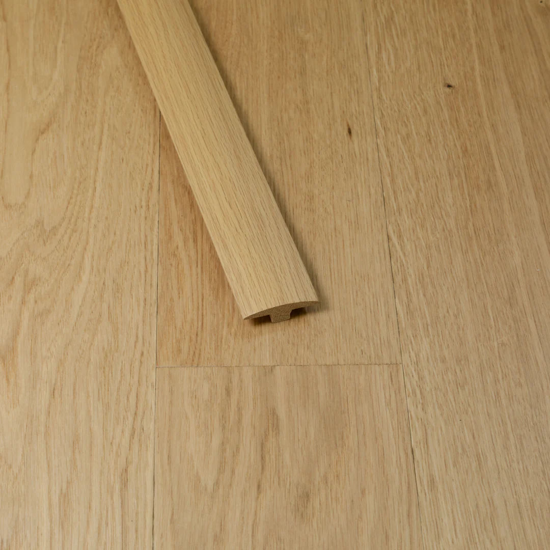 Silvan T-Molding